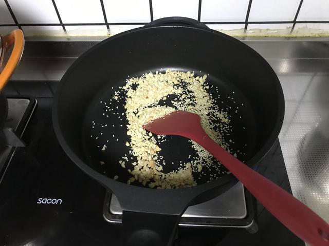 秋季，这个肉要多吃，营养丰富，孩子常吃，增强体质长个快