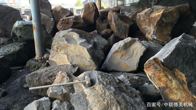 关于四平玄武岩制砂机设备的信息