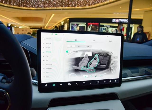 零百3.8秒，续航712km，28.1万起，详解自主高端电动车极氪001