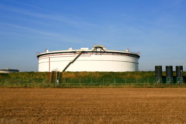 新能源领域的八大龙头股