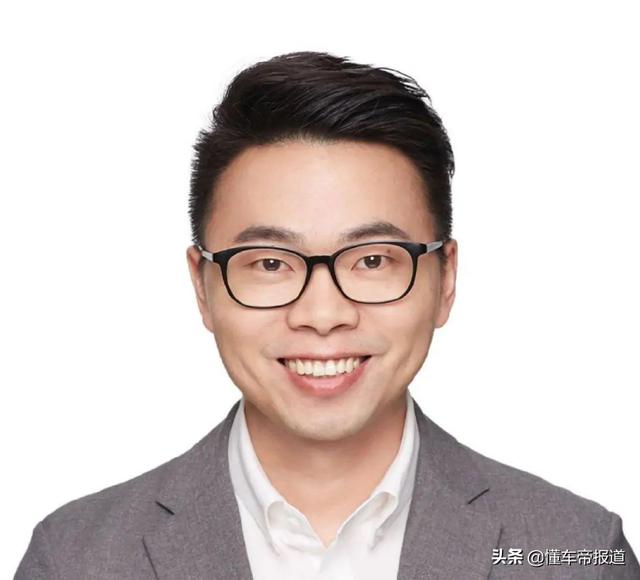 人事小米集团任命李肖爽担任小米汽车副总裁，向CEO雷军汇报