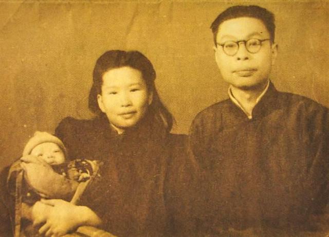 上海解放，李白烈士遗体被发现，公安从国民党嘉奖档案里挖出真凶