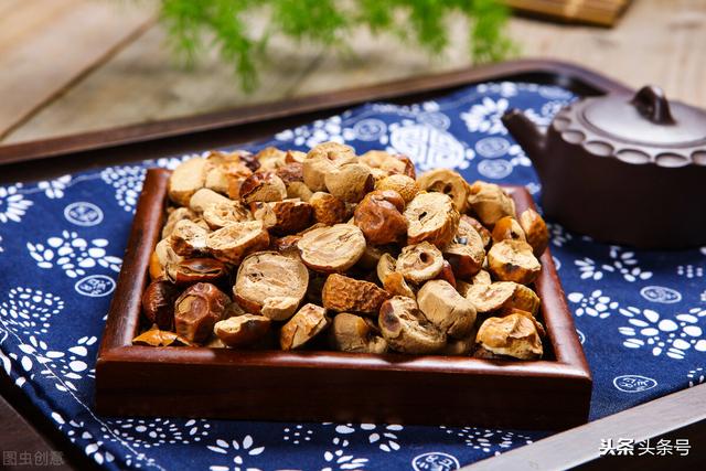 有个前辈告诉我“静脉曲张就是一团淤血”，这张方子他记了一辈子