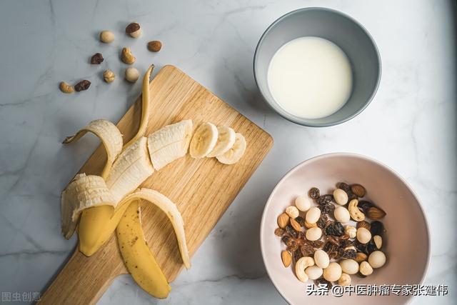 癌细胞为什么饿不死？肿瘤医生告诉你防癌抗癌怎么吃