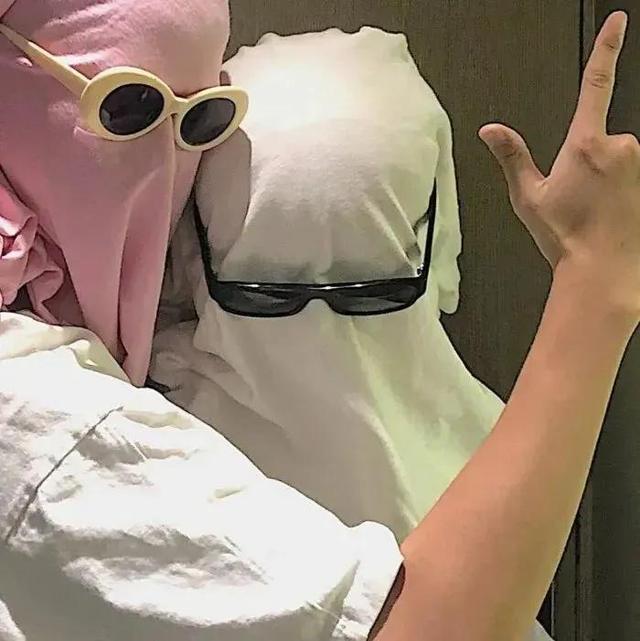 一看就有病的沙雕闺蜜头像特别沙雕的头像闺蜜