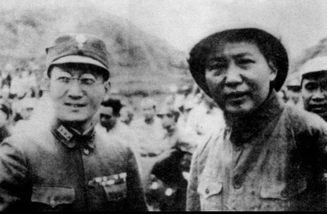 1950年，张治中按周总理指示，暗中相见蒋经国，为何？