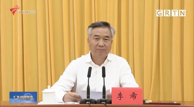 中央赋予重任后，南方大省的省委书记、省长都添了新头衔