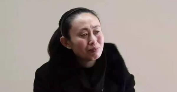 江歌妈妈:得到捐款上千万？手握450万公民信息，江歌妈妈陷入了人设危机