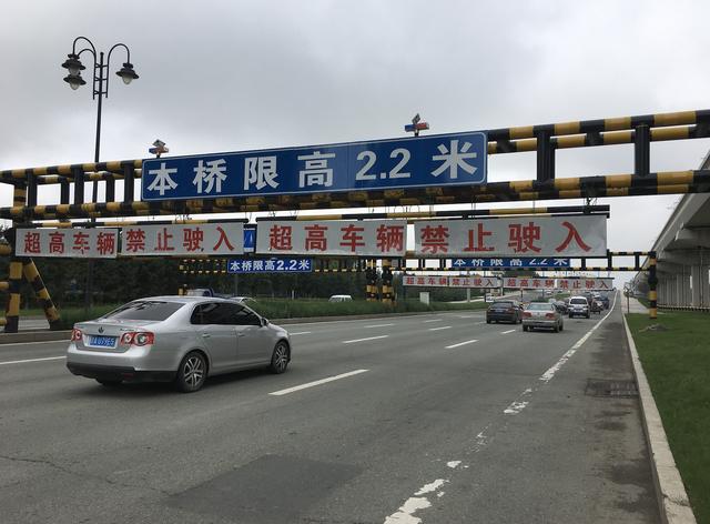 包含延边破碎机出租的词条