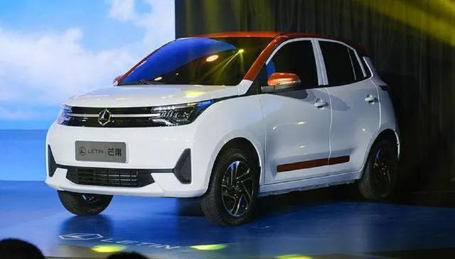 2022款雷丁芒果亮相，配130/200/300KM续航，年轻人又要花钱了