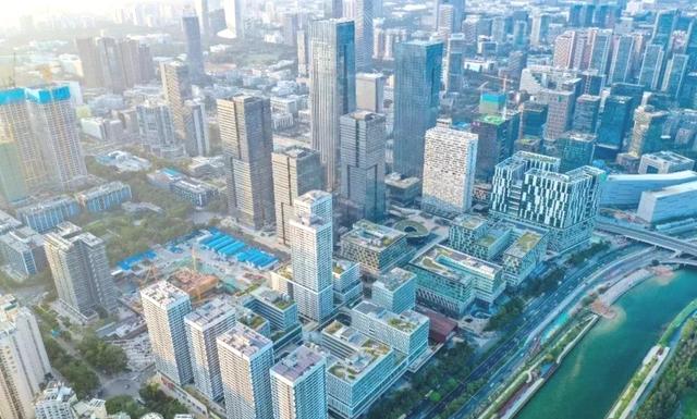 中国城市竞争力前30强出炉：重庆仅位居第28，宁波紧追成都