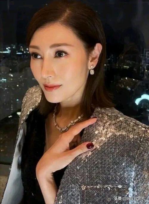 为什么富豪都喜欢李嘉欣(为什么富豪太太怕李嘉欣)-天晟网
