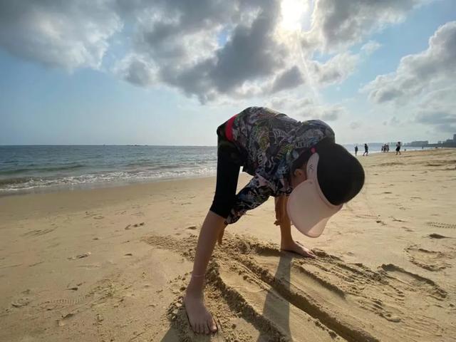 从北京到海南，我更希望女儿的童年是快乐的