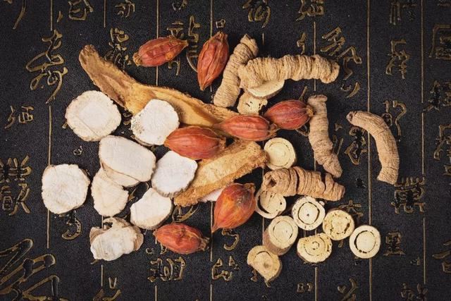 我得甲状腺结节和“脾”有啥关系？老中医白送7个健脾方，收藏