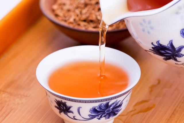 喉咙老痒，一咳嗽就停不住？你“燥”了！喝点麦冬汤吧