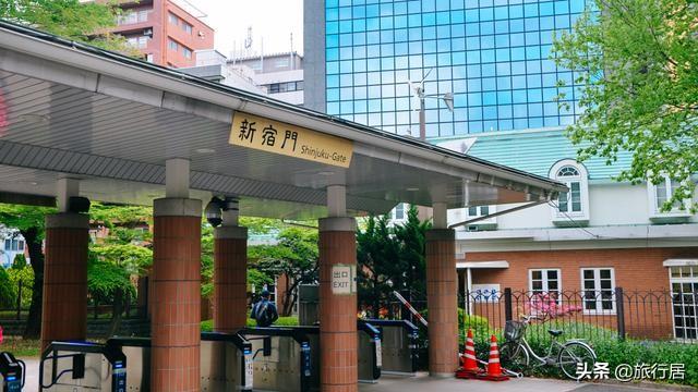 新宿御苑 繁华闹市里美得不可思议的公园 新闻红
