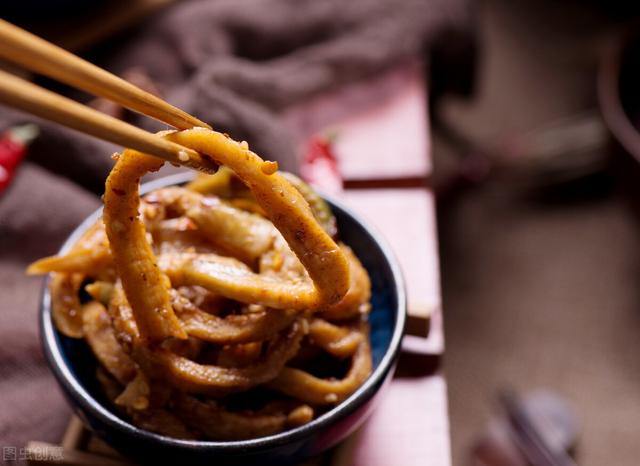 胃不好不能吃“馒头”？提醒：若想胃好，这3物尽量避开