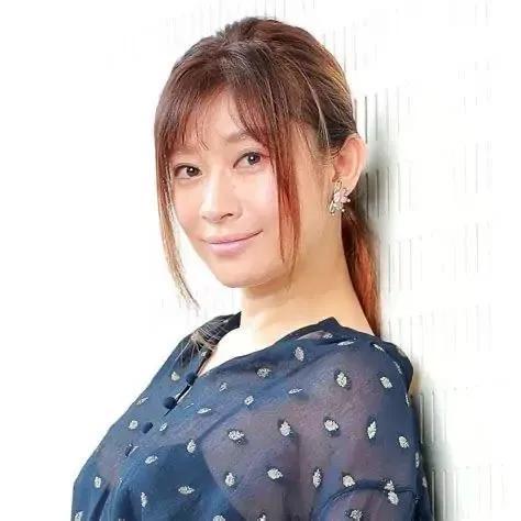 全网怒批篠原凉子出轨年轻韩国男星的背后 其实另有隐情 全网搜