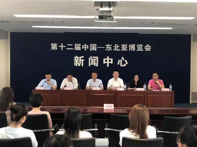 机械展特装设计审图