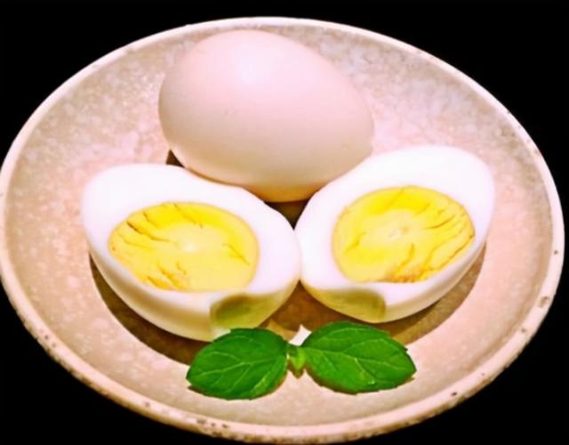 医生呼吁停止食用：比炸鸡还影响发育，提醒宝妈：趁早撤下餐桌