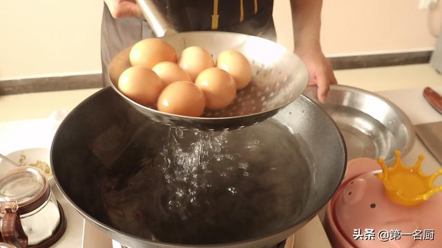 蒜泥鸡蛋的做法，蒜泥鸡蛋最好吃的做法窍门？