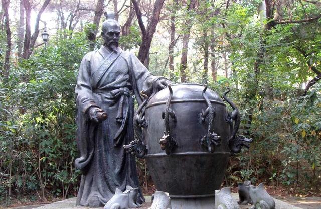 西汉没落，东汉挽歌，六个故事演绎兴衰史