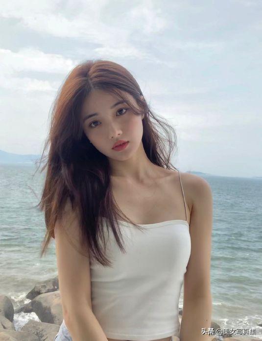 海边美女