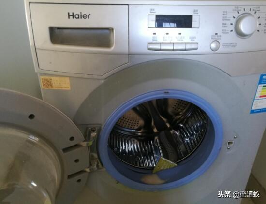 海尔滚筒洗衣机如何清洗（清洗的具体步骤和方法）