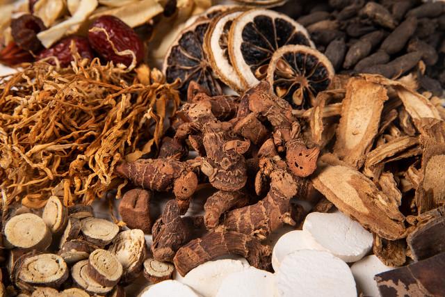 中医和西医到底谁好？都是人类的宝贵财富，我们需要辩证地去看待