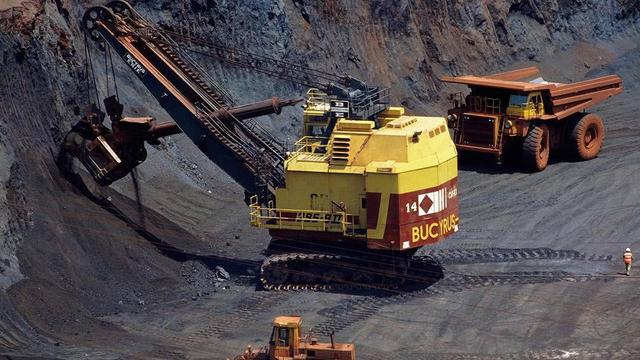澳洲铁矿石涨价出售中国，我国出手反击，美国却遭了殃