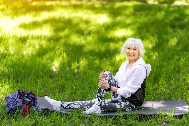 快到70岁了，想要保持健康，该怎么做？医生：这3点要注意