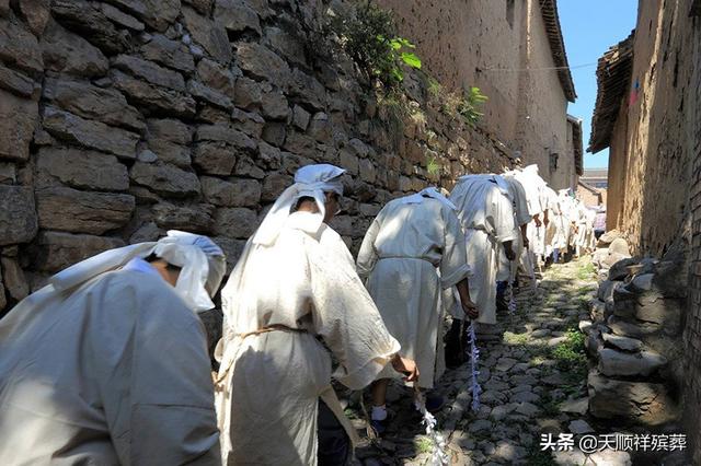 亲人在家里去世怎么办