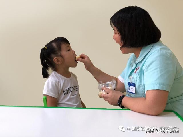 几个常用的口肌训练方法你用对了吗？