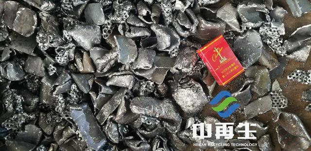 小作坊30吨石头破碎机视频