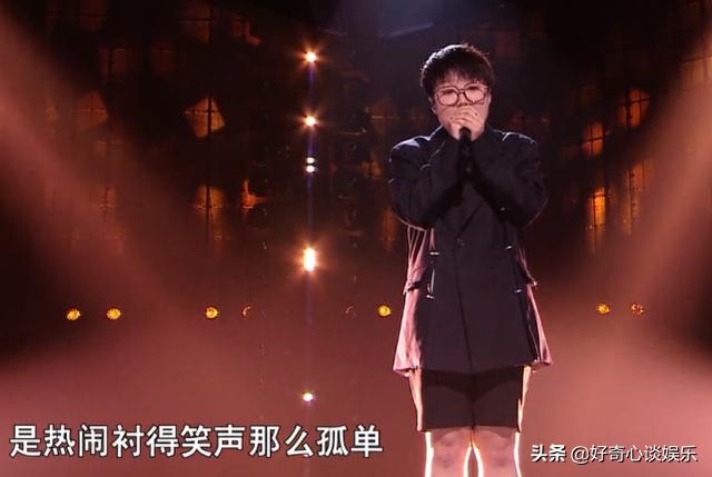 王靖雯舞台表现紧张 李荣浩却力保她晋级 吉克隽逸给出解释 全网搜