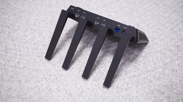 为刷机而生，首款支持原生Openwrt的WIFI 6路由——GL-AX1800体验