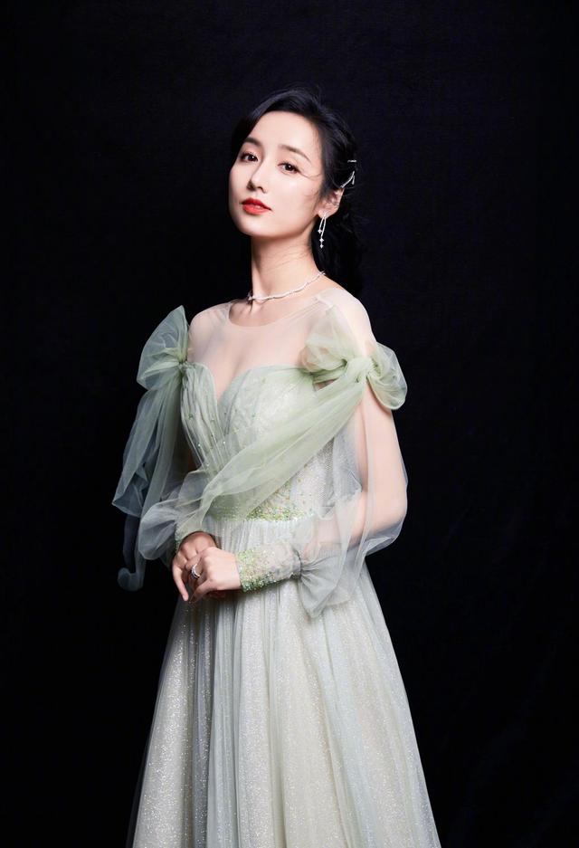 吕一年轻时的照片(吕一年轻时的剧照)-天晟网