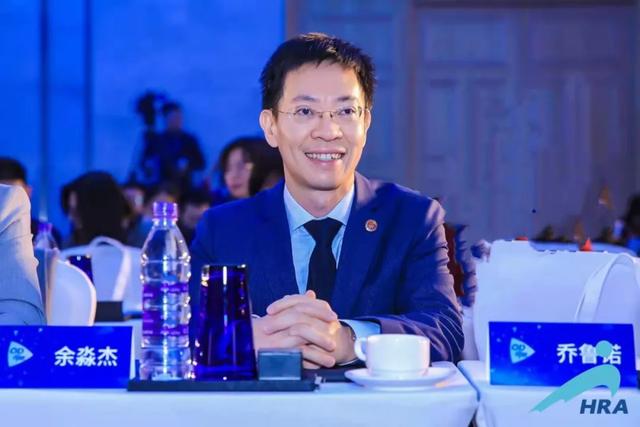 北大教授余淼杰：人民币会长期升值，明年底兑美元预计升值到6.1