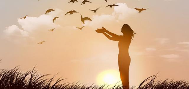 甲状腺结节不宜吃豆腐？保护甲功，这3种食物或需“挥泪告别”