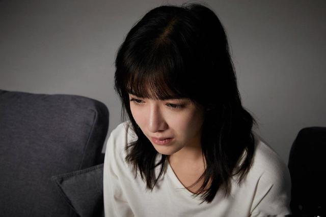 哺乳期是女人一生中最难的时候，宝爸如果爱她，要做好两件事