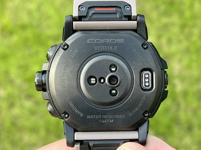 7年Apple Watch、Garmin用户转投COROS VERTIX 2运动手表