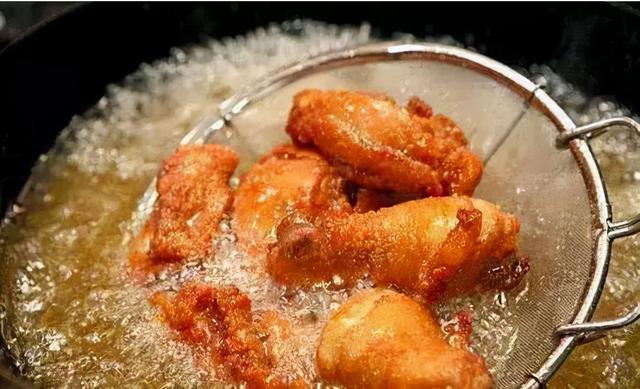 “垃圾食品”清单已列出，燕麦也上榜，榜首是很多年轻人的最爱