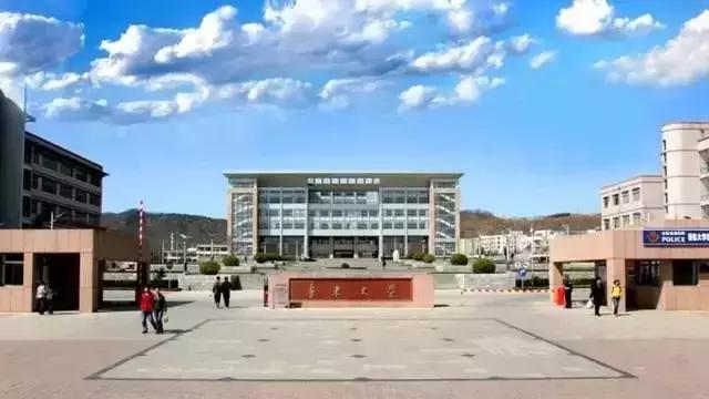 威龙9000综合破碎机公司