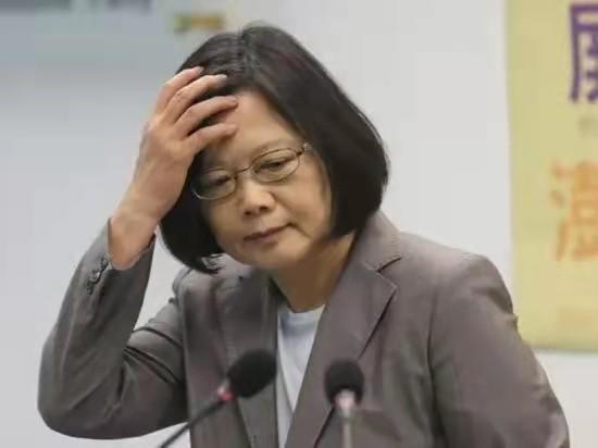 乌克兰危机让台湾风声鹤唳，苏起：台湾最鹰派的是蔡英文