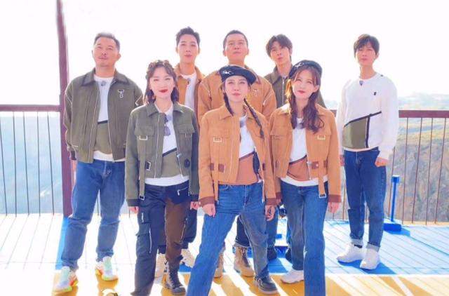 「求扩散」蔡徐坤帐篷鼓起(蔡徐坤潜水视频)