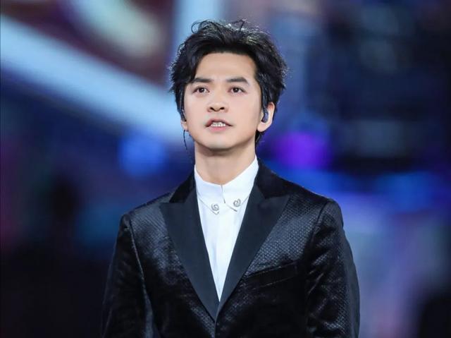 撒贝宁的高考成绩是多少