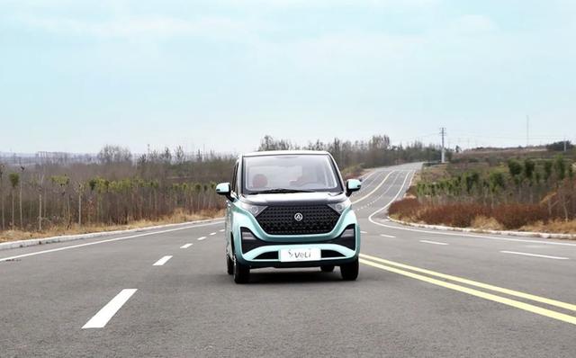 2款微型四轮电动车来了，续航150公里以上，上班、接娃都能行