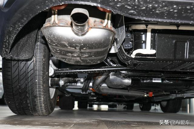 油电两用省钱，1.4L油耗合资省心家用车，无焦虑续航，微蓝6 PHEV