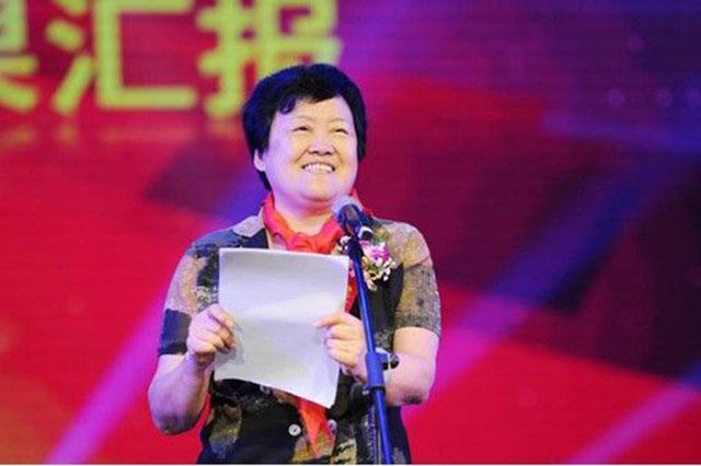 博古简历:博古牺牲后，次女由后妈抚养，长大从事医学研究，丈夫官至副国级