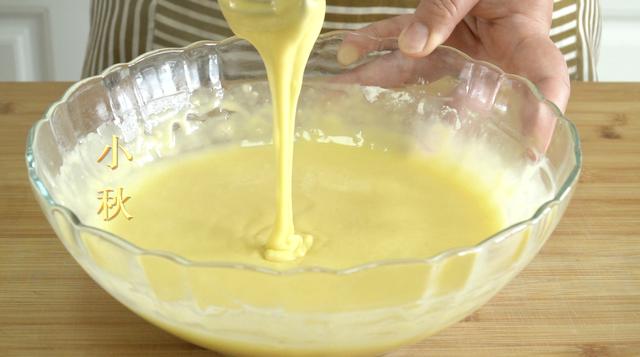 孩子想吃毛巾卷，小秋用一口平底锅解锁三种做法，比买得实惠多了